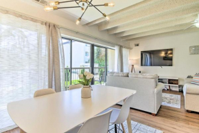 Sun-Kissed Ocean City Condo Less Than 1 Mi to Beach!